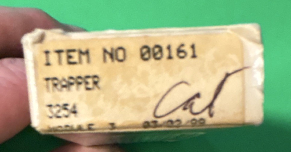 Case Trapper Chrome Vanadium Knife Box Beige Cases & Boxes Box & Paperwork