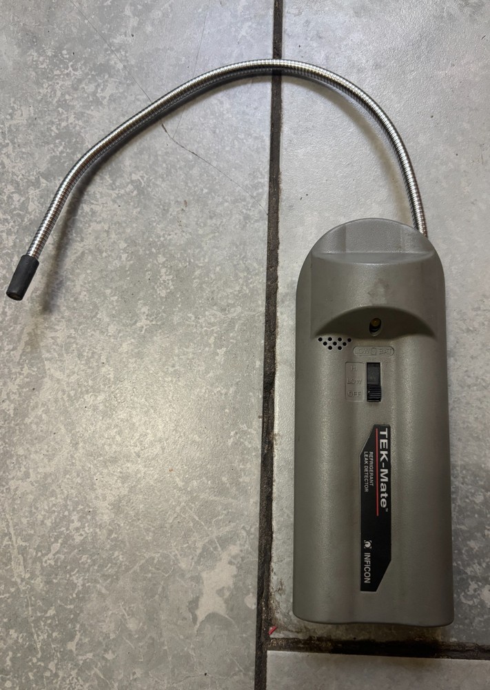 Inficon TEK-MATE Refrigerant Leak Detector W/ Case