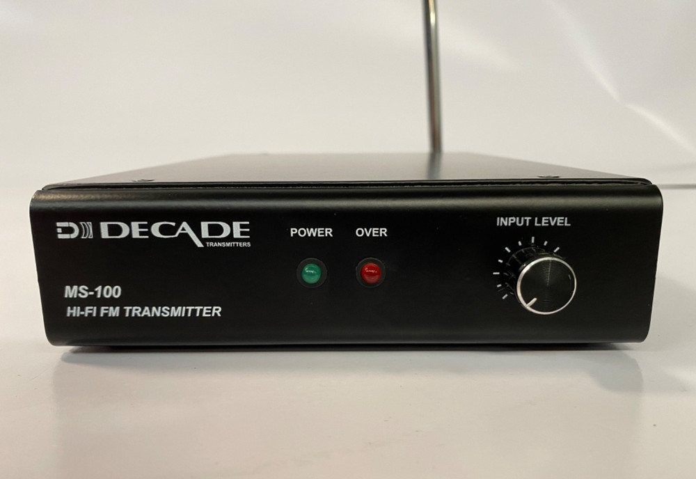 Decade MS-100 HI-FI FM Transmitter Mono w/ AC Adapter, Antenna *TESTED WORKING