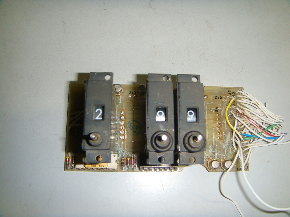 AN/PRC-104 HF Portable Radio Push Button Frequency Selection Switch - Free Ship