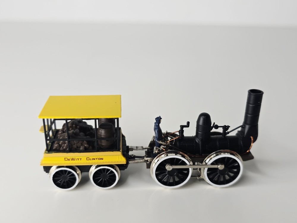 Bachmann - Ho - The Dewitt Clinton Train Set #40-130 - Runs