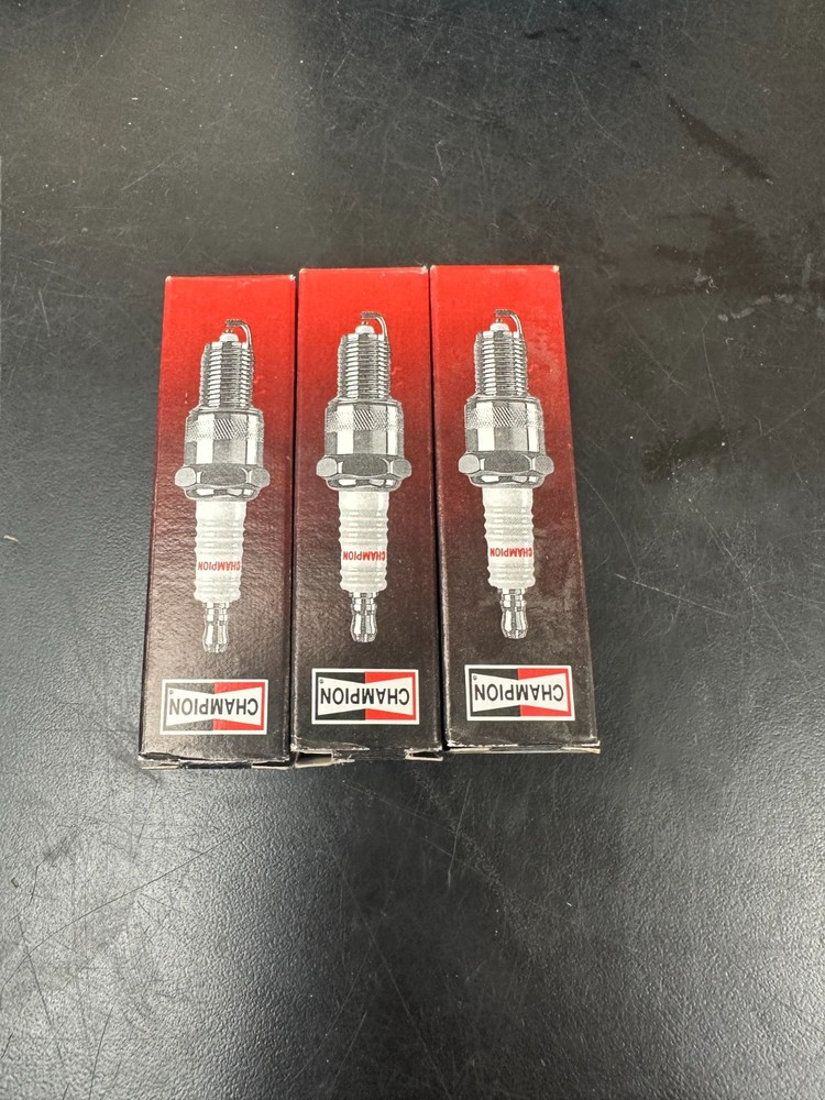 Champion Spark Plugs UL81C