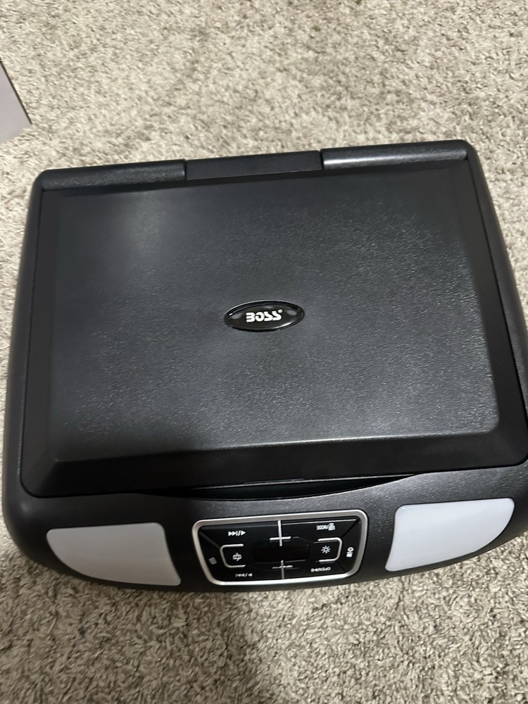 Boss Audio Systems BV12.1MCH