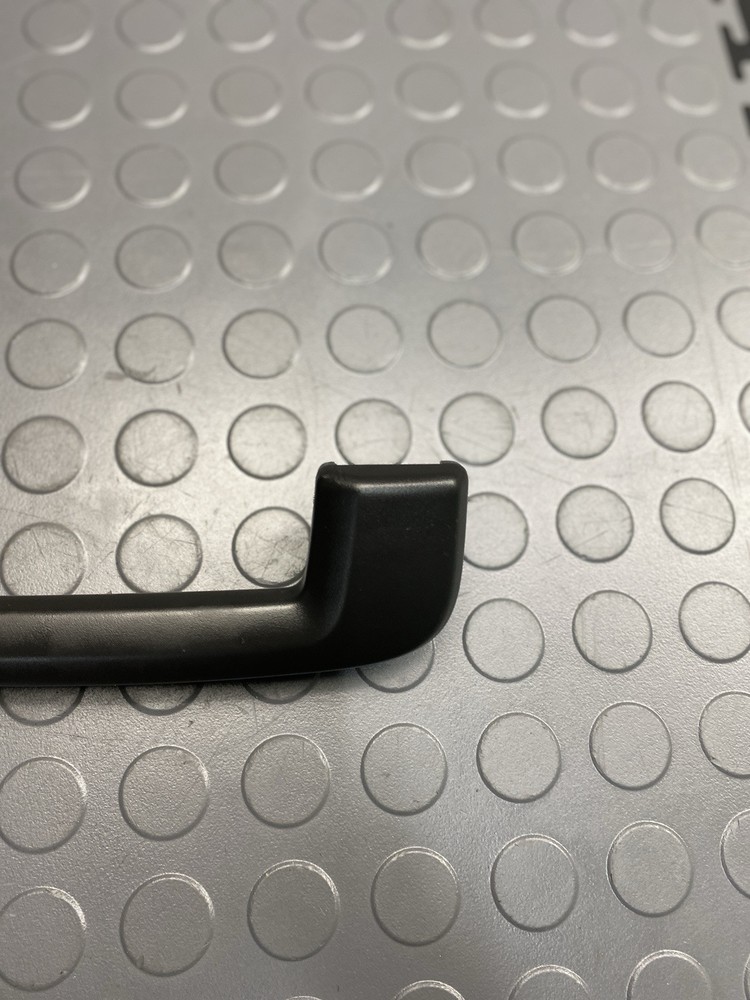 2015-2018 VOLVO V60 LEFT FRONT DRIVER OVERHEAD PULL GRAB HANDLE OEM