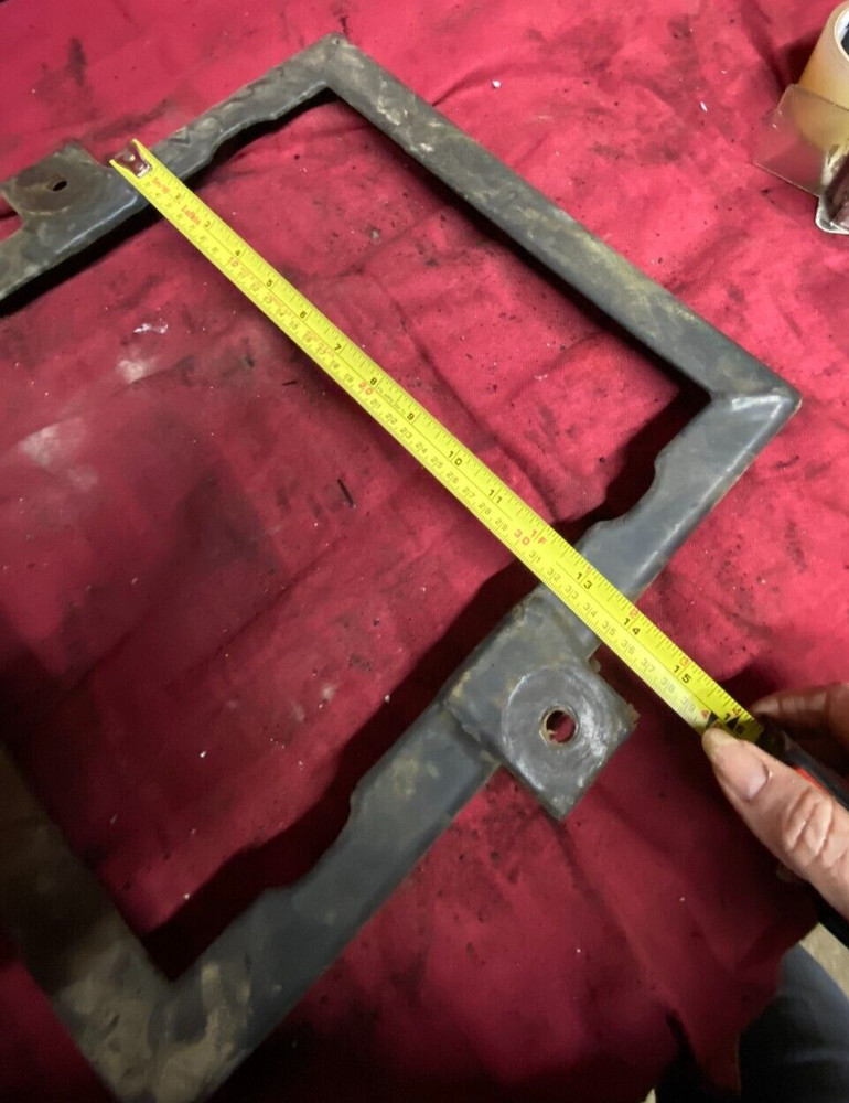 KENWORTH BATTERY HOLD DOWN, BRACKET, PLATE, COVER K144-283