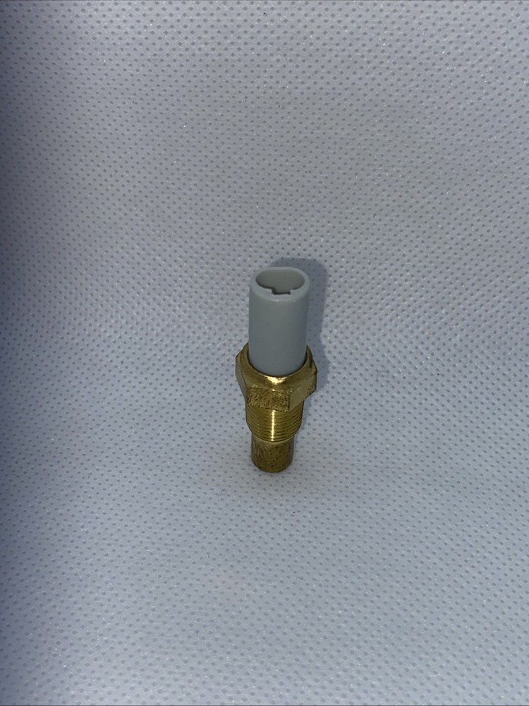 Toyota Engine Coolant Temperature Switch CARQUEST WTC1065