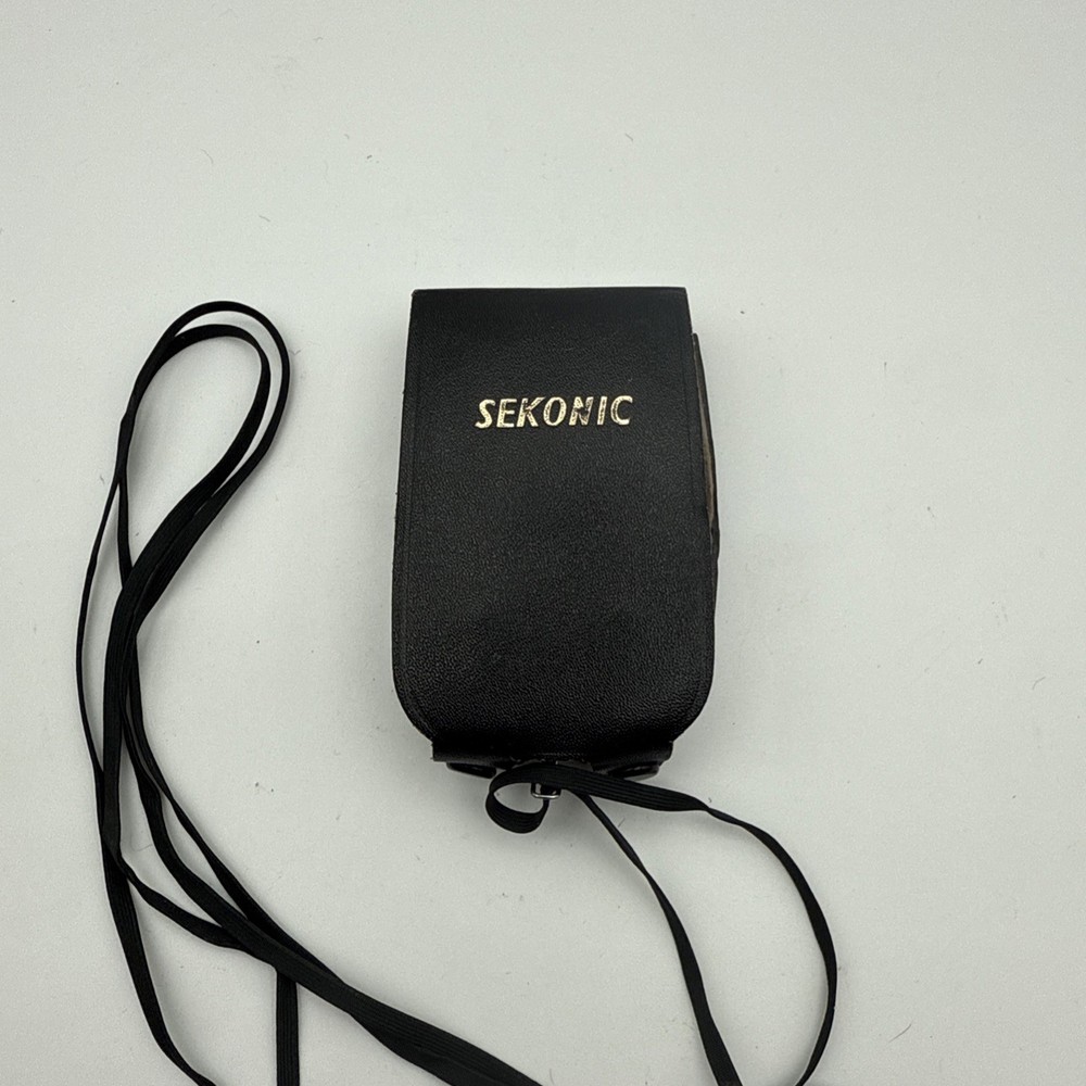 Sekonic Auto-Leader 3 Model 162 Light Meter W/ Leather Case untested