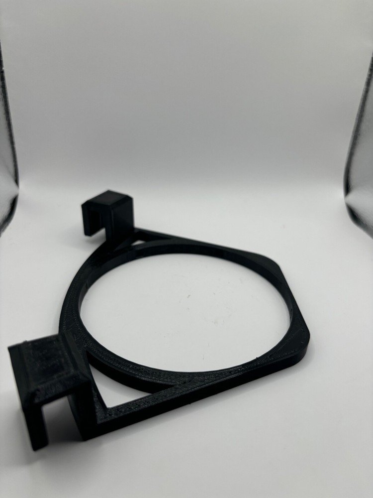 4'' filter sock mount for a five gallon bucket