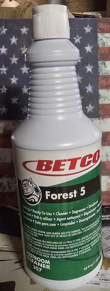 BETCO FOREST 5 RESTROOM CLEANER