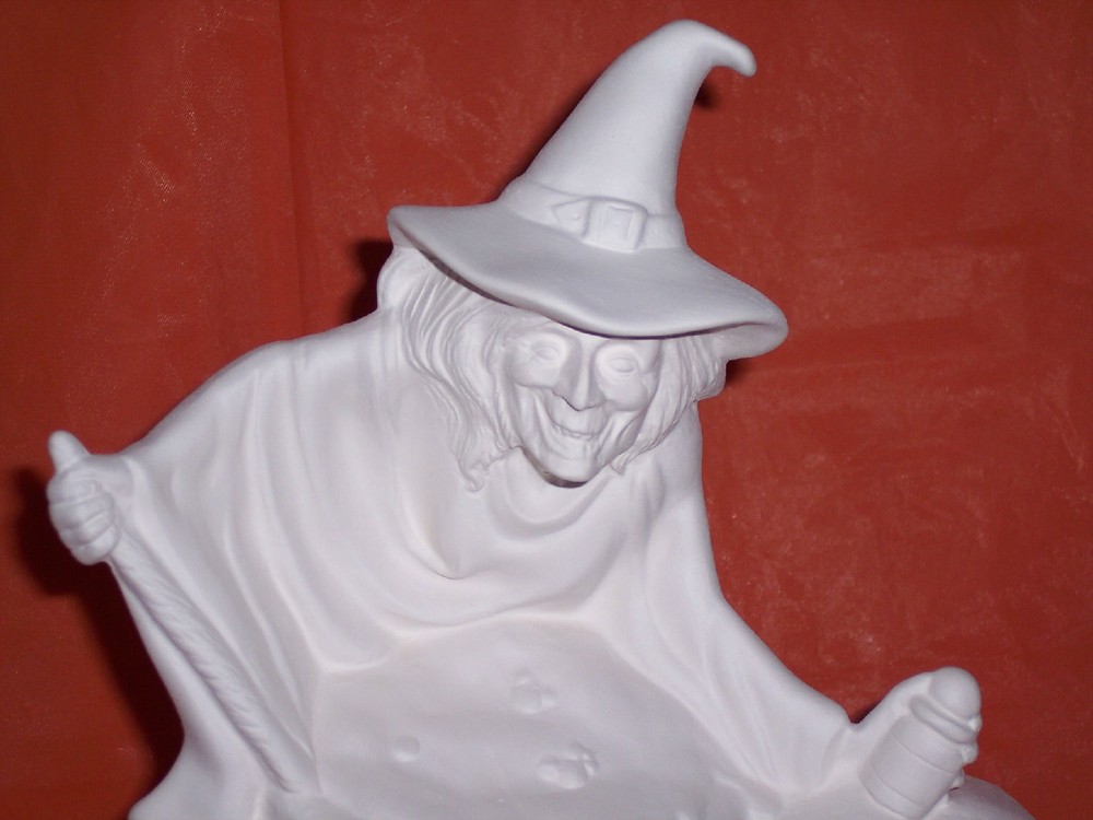 Ceramic Bisque ~~Ready to Paint~~~ Old Witch with Cauldron