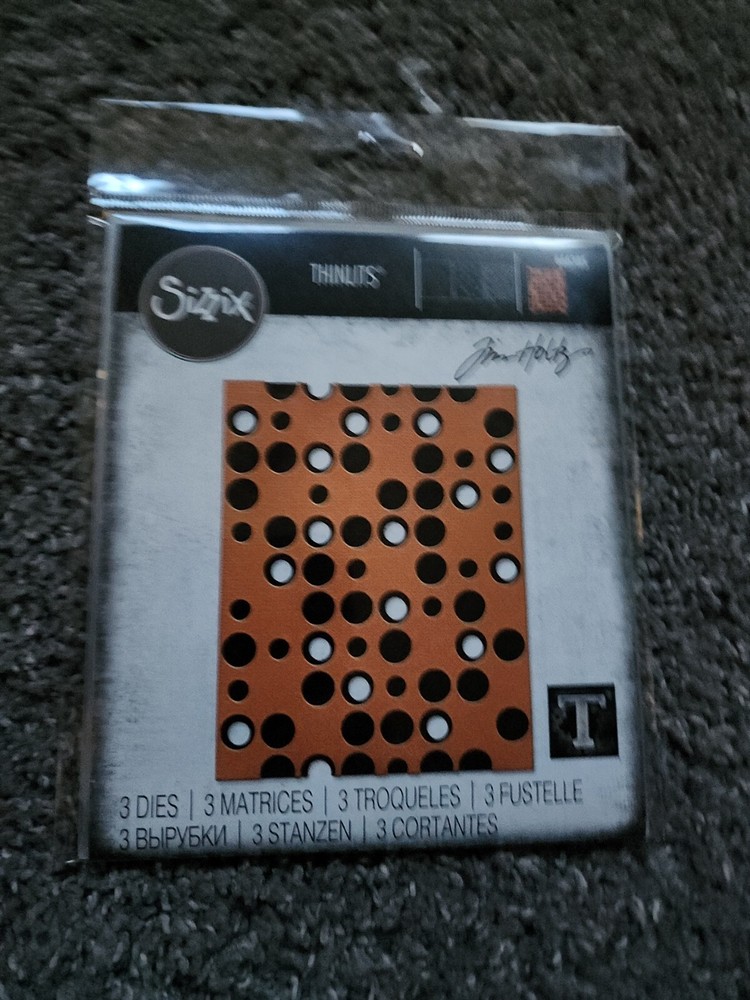 Tim Holtz Sizzix Halloween Thinlits, Layered Dots 666385