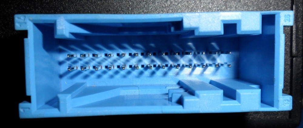 BMW E38, CRUISE CONTROL Unit Control Module with holder 65718369062