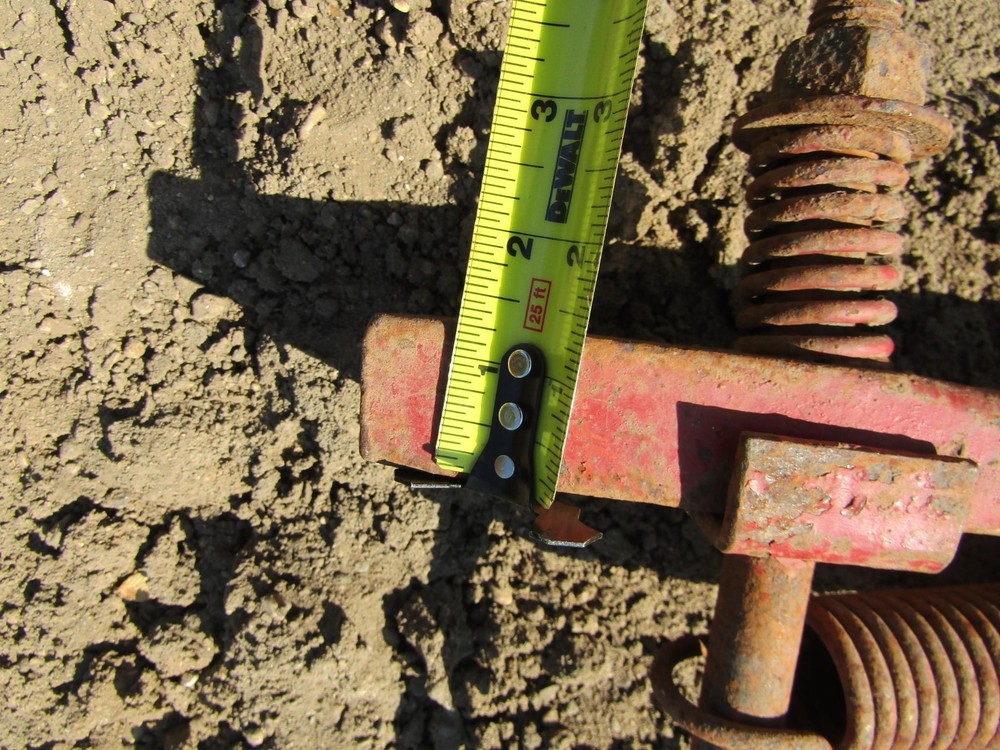 IH FARMALL TRACTOR FAST 2 POINT HITCH PLOW IMPLEMENT ARMS