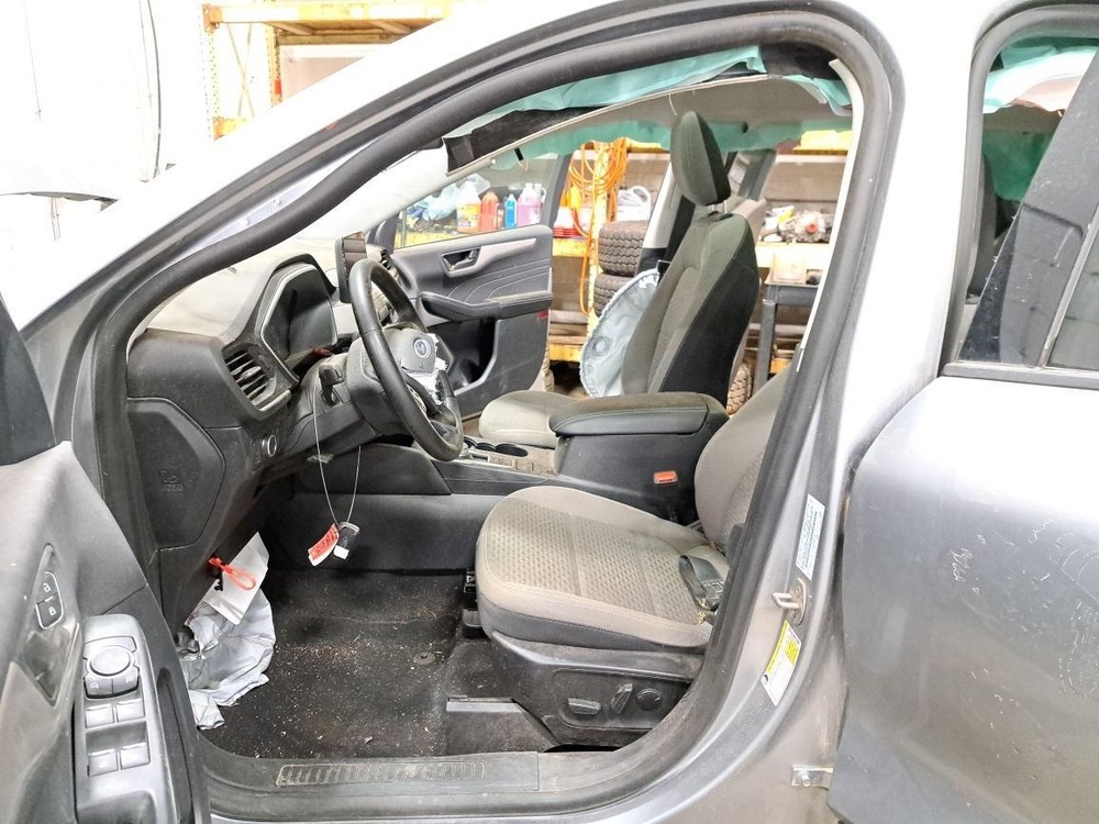 2022 Escape Camera/Projector Sku#4290256