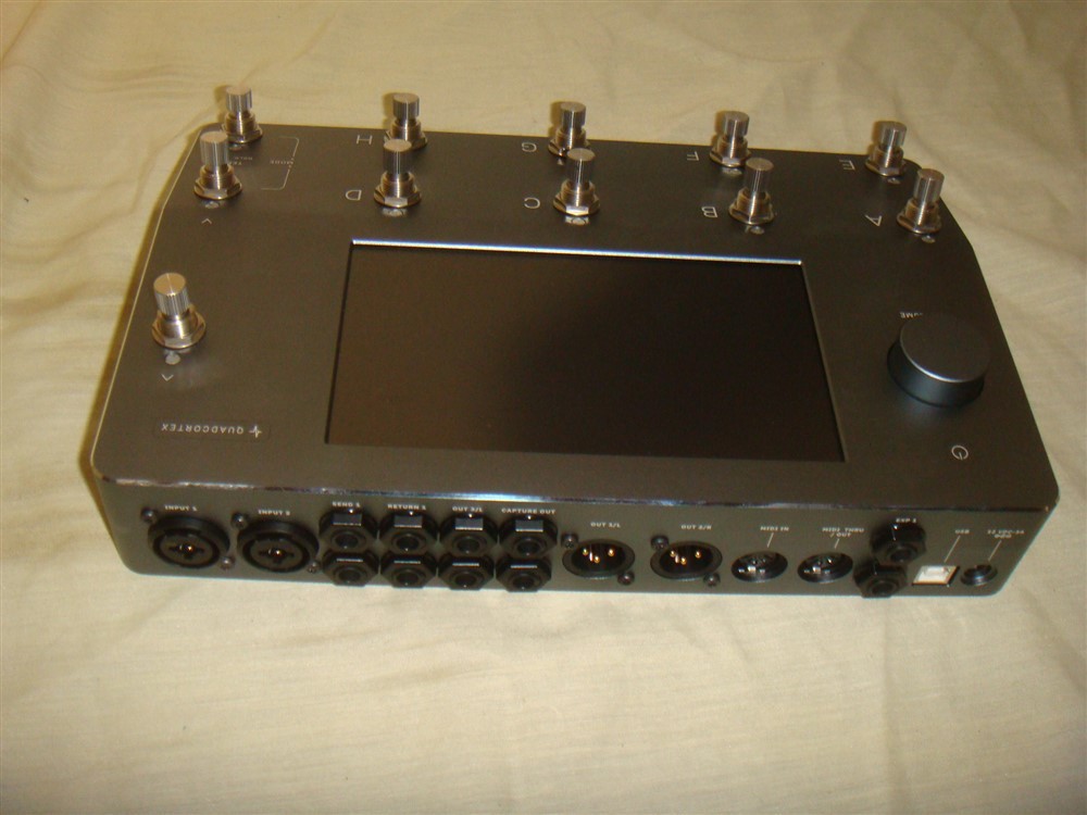 NEURAL DSP QUAD CORTEX DIGITAL AMP MODELING MULTI-EFFECTS FLOORBOARD W LOOPER