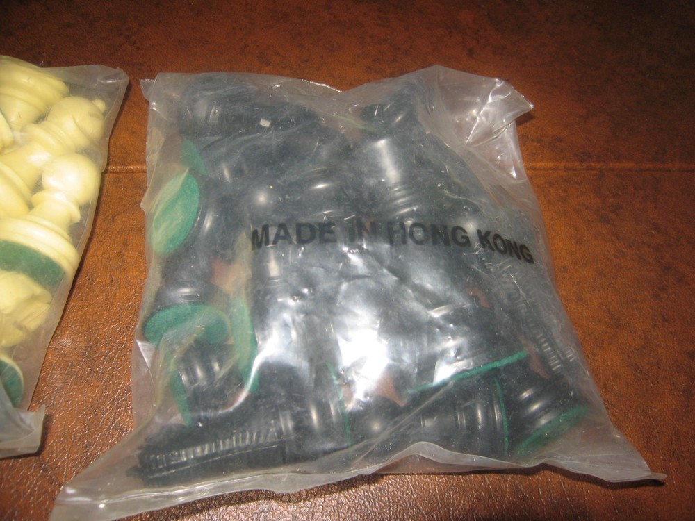 Vintage 1990s Original Ultimate Plastic Chess Set NOS