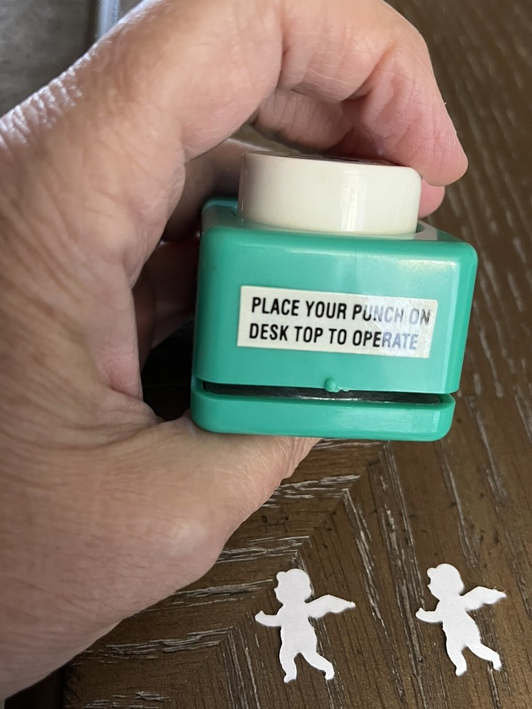 Paper Punch Mini Flying Cherub Angel