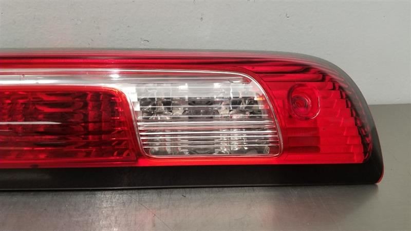14 CHEVY SILVERADO 1500 HIGH MOUNTED STOP LIGHT