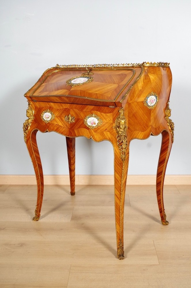 Napoleon III Sloping Desk