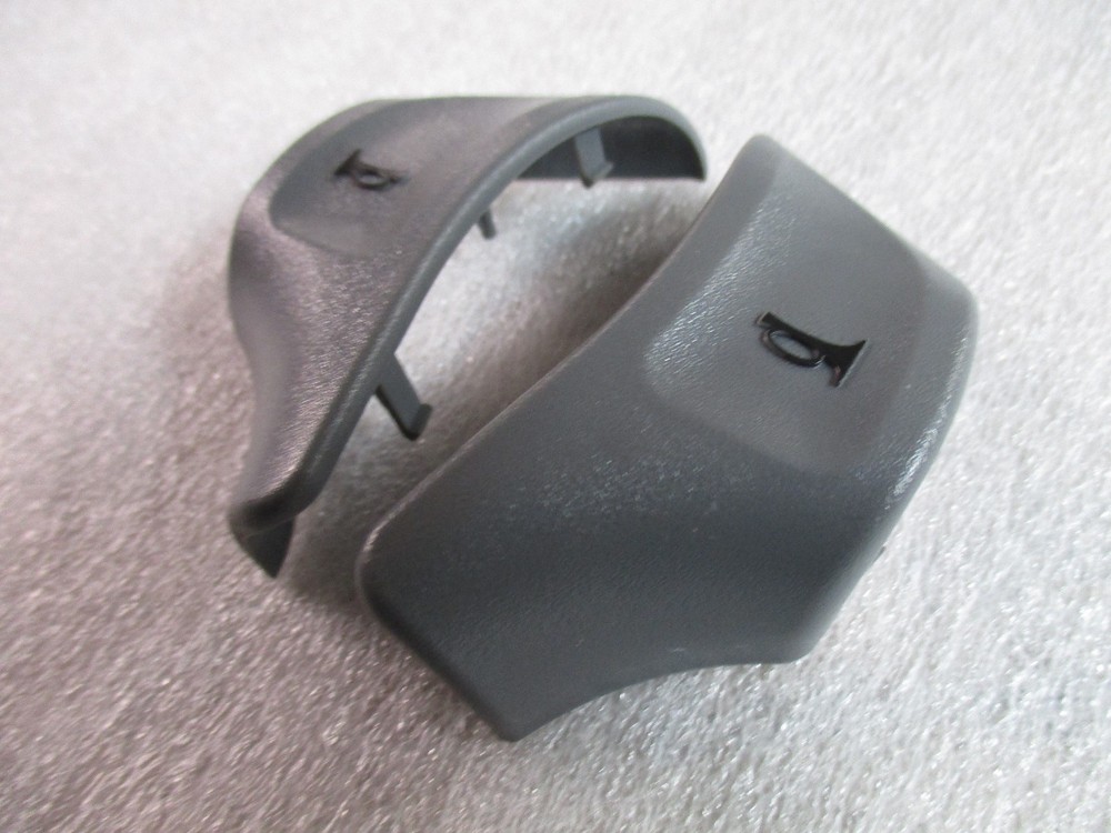 90/91 corvette horn caps NEW!! C4 PAIR!!