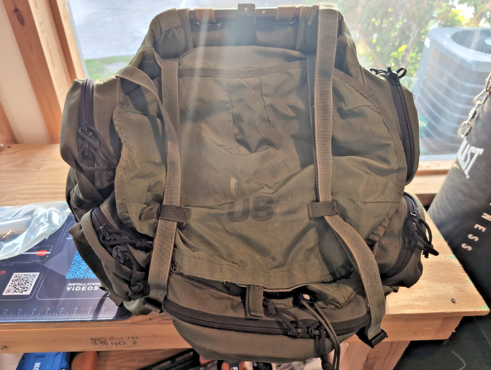 Large ALICE rucksack with frame & Tactical Tailor upgrades