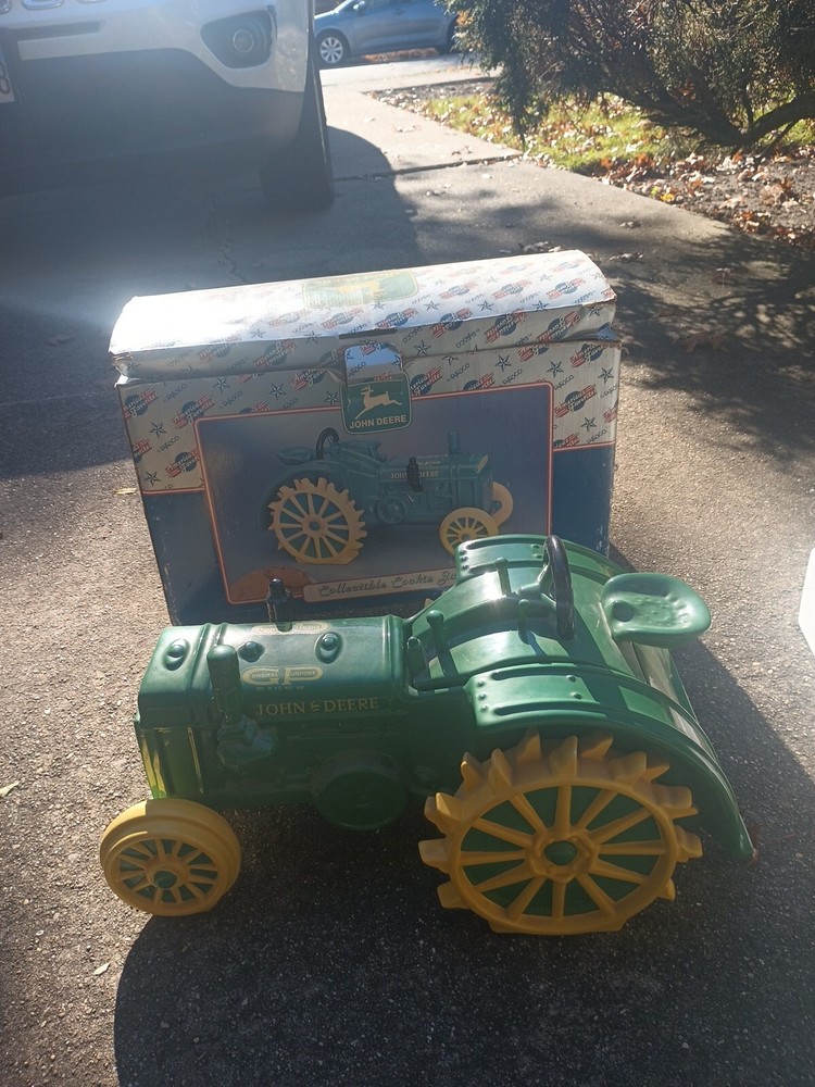 John Deere Tractor Ceramic Cookie Jar 98 Collectible Read