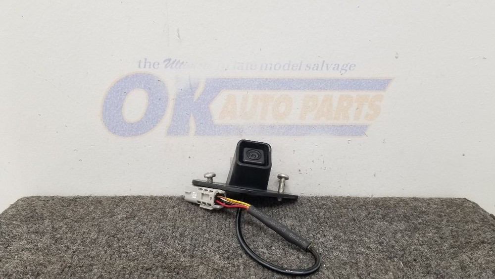 23 CHEVY EXPRESS 3500 REAR VIEW CAMERA