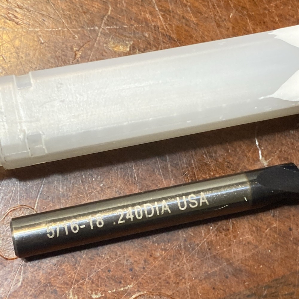 Lightly Used Solid Carbide Thread Mill 5/16-18 .240Dia USA (D6)
