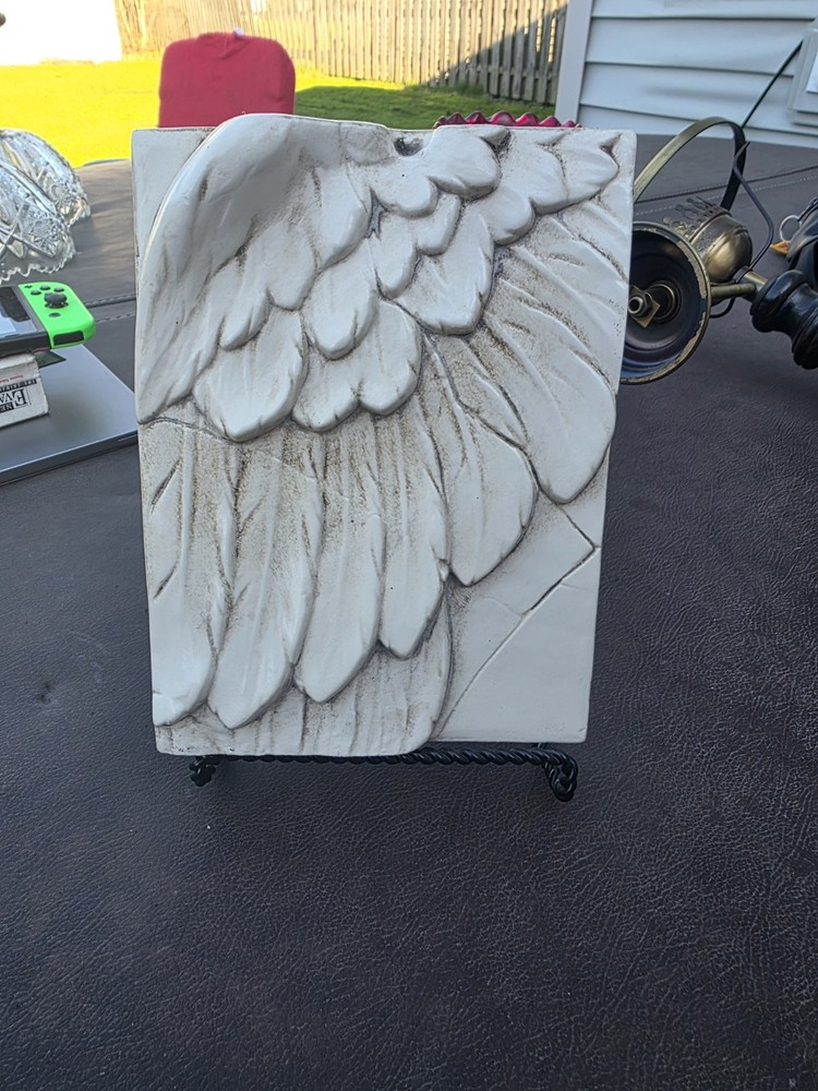 Sid Dickens Memory Block T05 Wing – Retired Early Angel Wing Tile