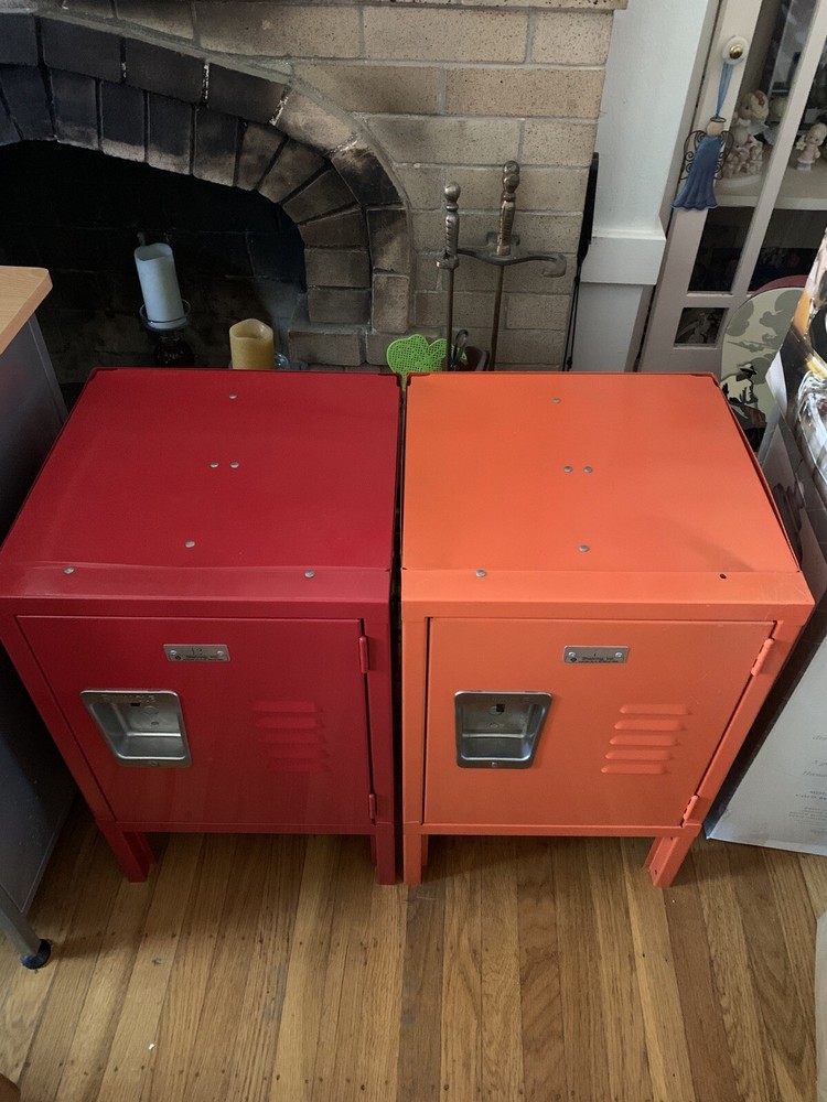 bedroom furniture set used