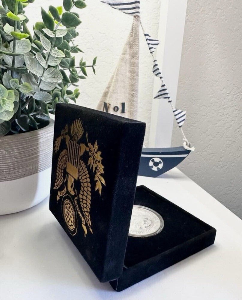 Bitcoin Coin With Retirement Award