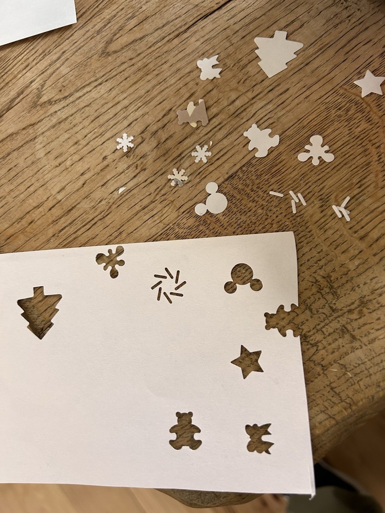 Paper Punches Die Cutters