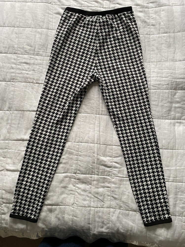 Wimens Shein Black and White Pattern Top and Trousers Set Size Medium