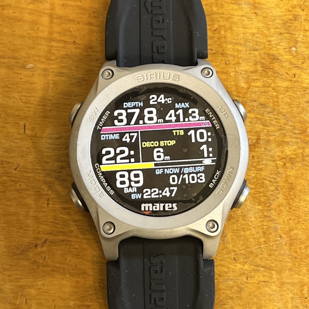 Mares SIRIUS Wrist Watch Dive Computer Silver - Color Screen Rechargeable Scuba