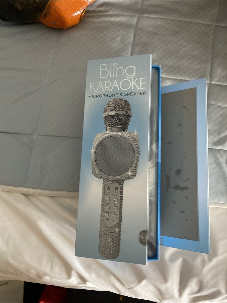 Blink Karaoke Microphone Speaker Silver Sparkly Shiny