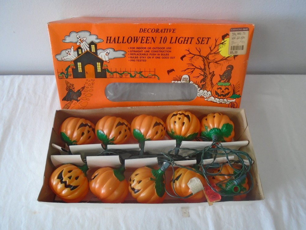 Vintage Decorative Halloween Pumpkin Blow Mold 10 Light Set