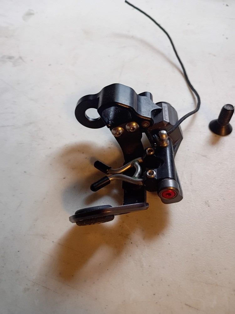 Mathews Downforce Rest Right Hand