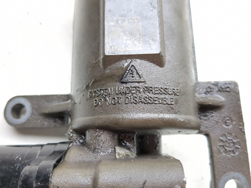 17-25 Vanderhall Venice Automatic Transmission Accumulator