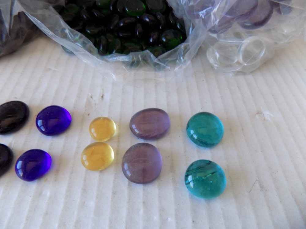 4.5 LBS. MIXED COLORS STAINED GLASS FLAT BACK BLOBS
