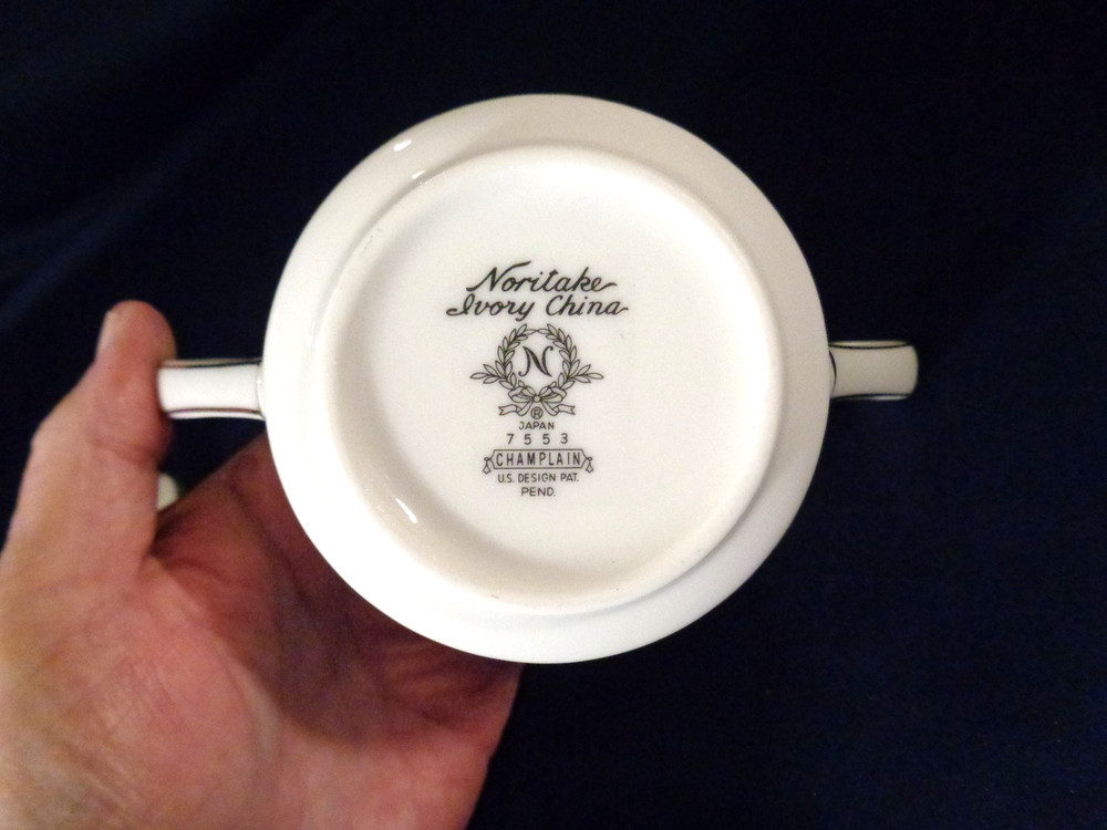Noritake Champlain 7553 Cream and Sugar EC