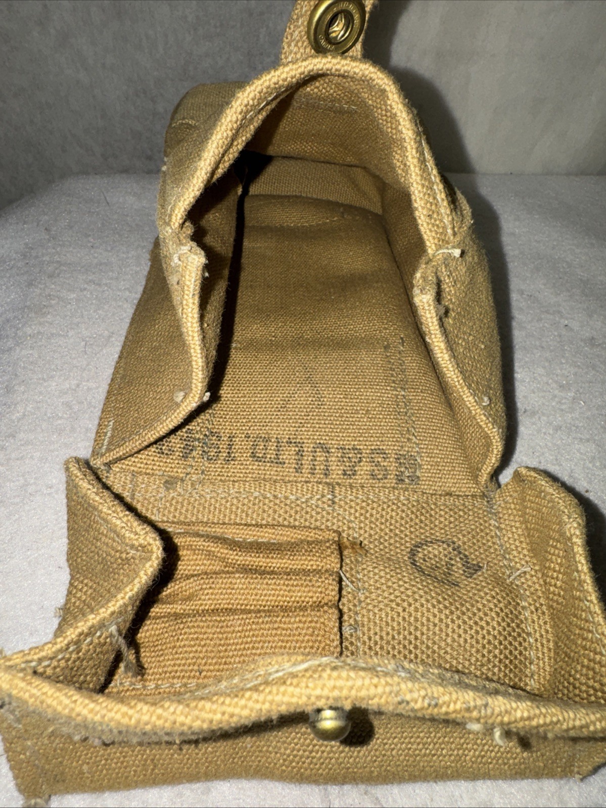 Original WW2 British Army 37 stamps Webbing MT Pouch ORIGINAL DATED 1943