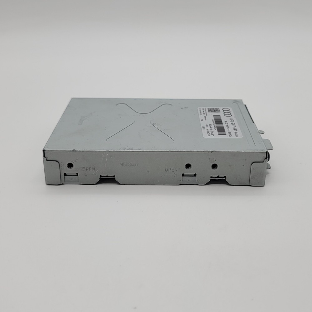 2010 2011 2012 2013 2014 2015 2016 Audi Q5 Rear View Camera Control Module OEM