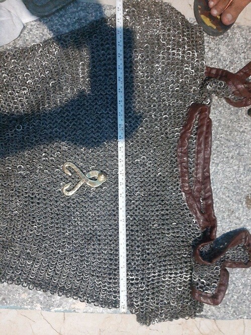 Medieval 9 mm Chainmail flat riveted with solid ring L size roman lorica hamata