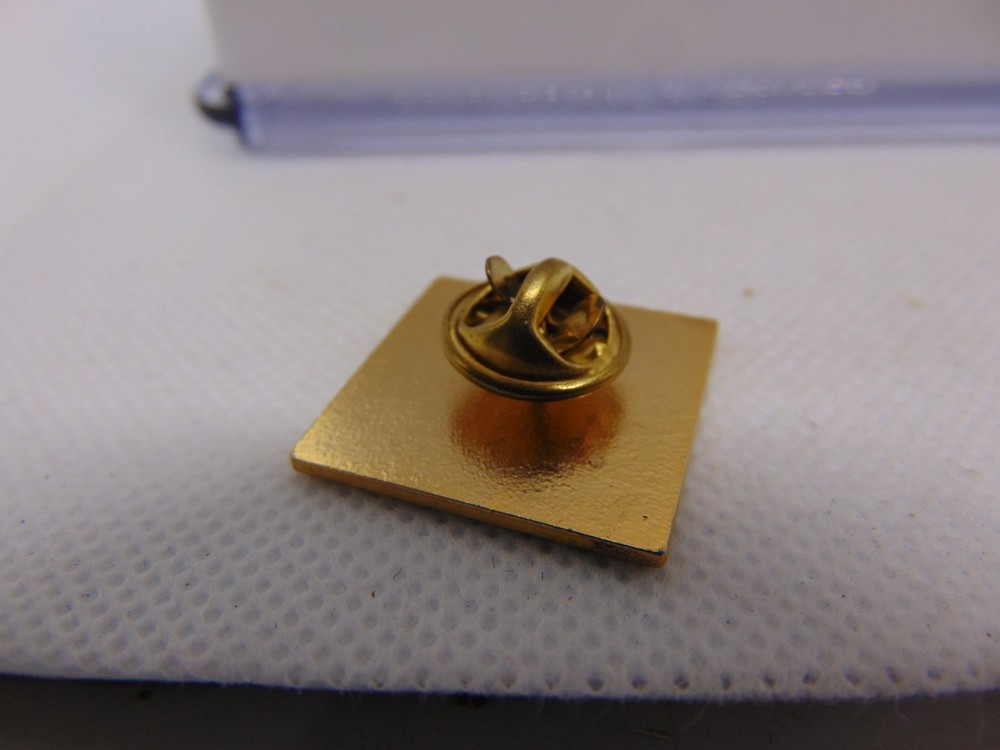 Mcdonalds Hat Lapel Pin Muzak With Music Notes 7/8"