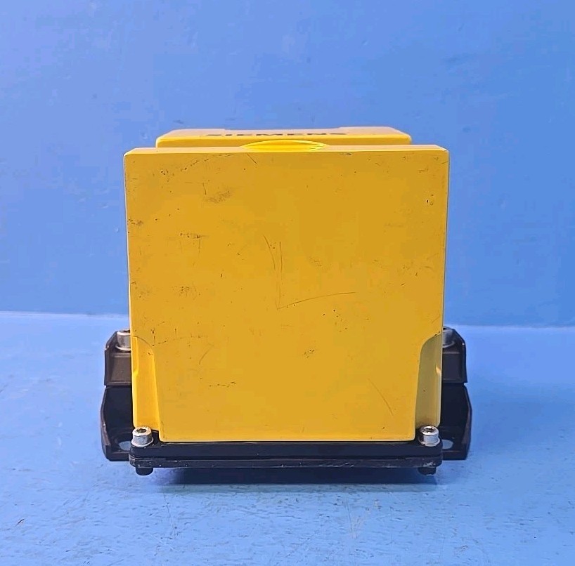 SIEMENS LS4-4 24Vdc Siguard Laser Scanner