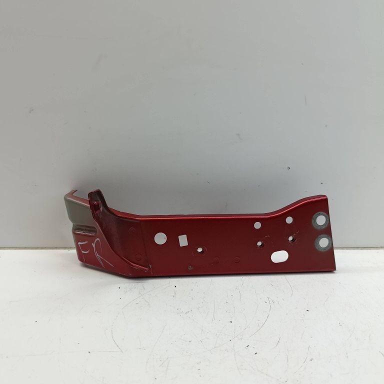 Mazda 3 Front Right Bracket Fender III 2014