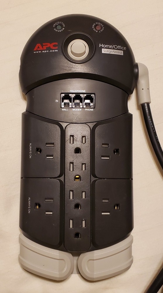 APC SurgeArrest Home/Office Surge Protector - 8 Outlets + Phone/Modem EUC