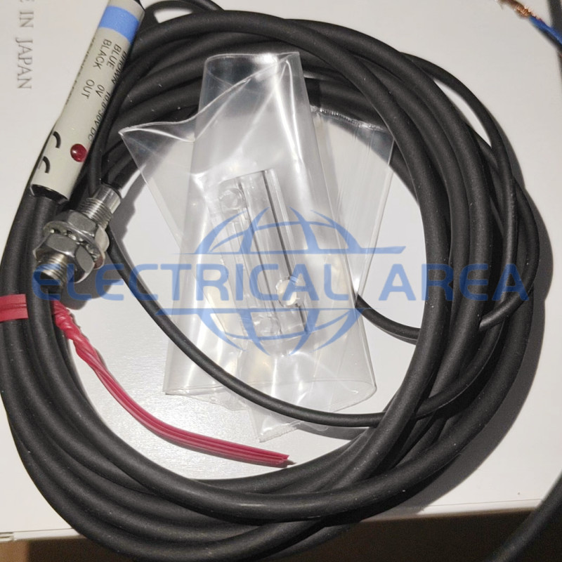 1PC New Keyence EM-005 Proximity Switch sensor Fast Delivery EM005