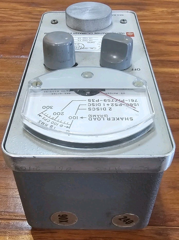 GenRad Type 1557A Vibration Calibrator
