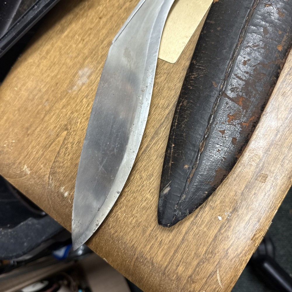 WWII Vintage Used INDIA Dagger & Sheath
